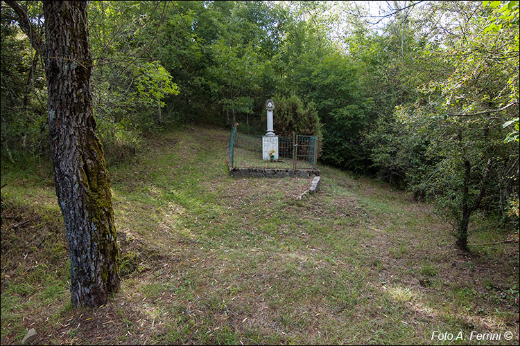 Monumento per un partigiano